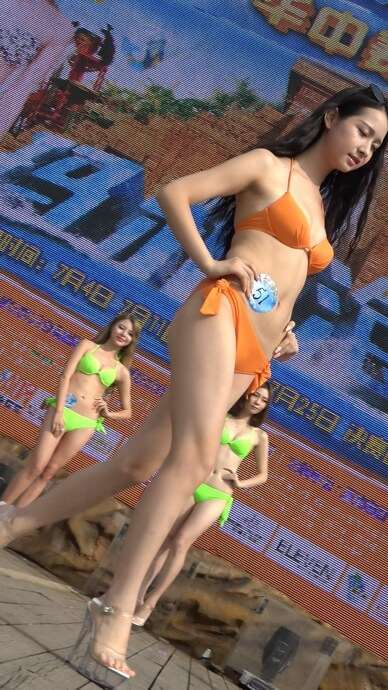 4k-比基尼泳装美女集合啦，有没有特别喜欢的。