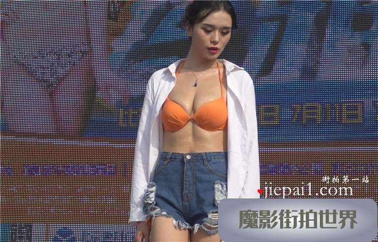 4k-性感比基尼美女模特热舞表演。