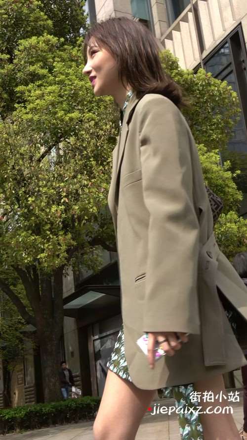 模特范气质街拍美女