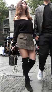 4K - 长靴美腿大波浪街拍成熟美女 [1.13 GB/MP4]