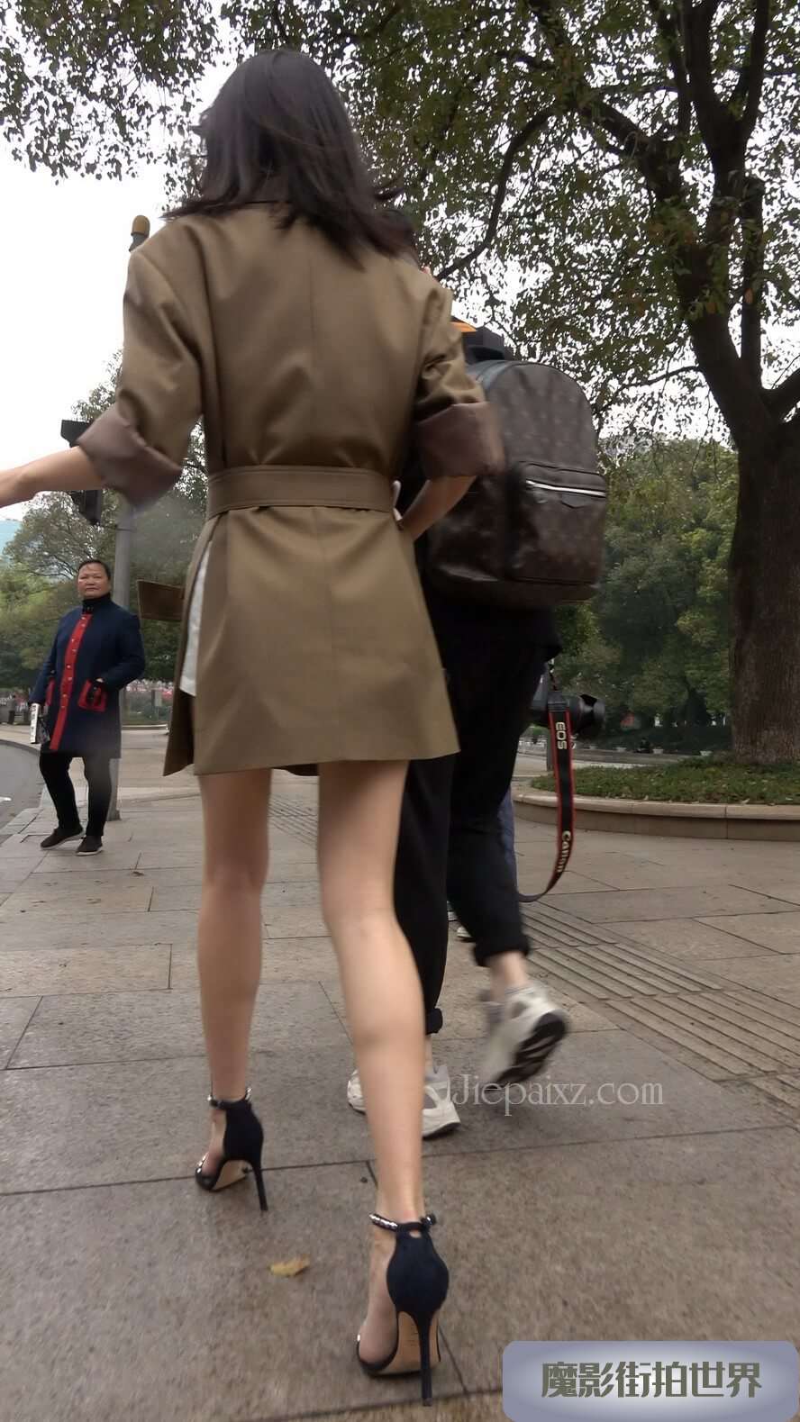 4K - 时尚美女 [1.10 GB/MP4]