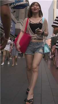 偶遇极品劲爆好身材小眼睛美女 [1.07 GB]