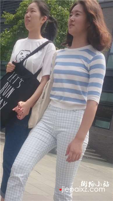 跟拍超级大肉臀美女姐妹逛街 [4.20 GB]