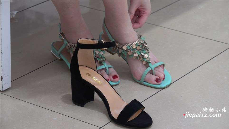 4K 皮肤白皙街拍热裤美眉试鞋 [1.80 GB]