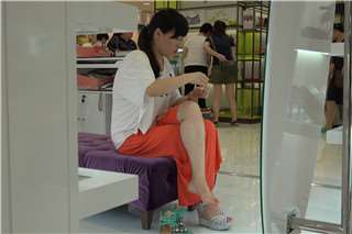 试鞋 [2.74 GB/MP4]