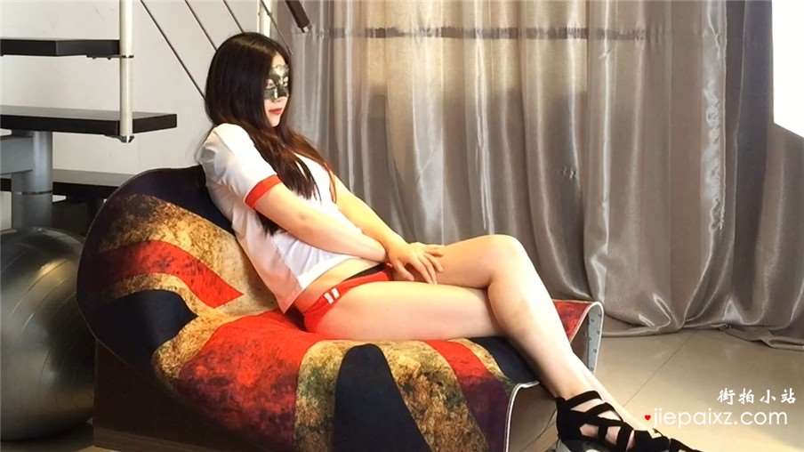 秀工作室心心原版模拍视频 [249 MB]