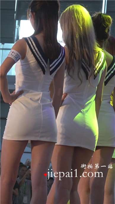 chinajoy现场舞台上清一色的美臀美女女神，心动了没有？