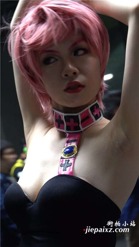 4K 性感cosplay美女摆拍 [1.32 GB/MP4]