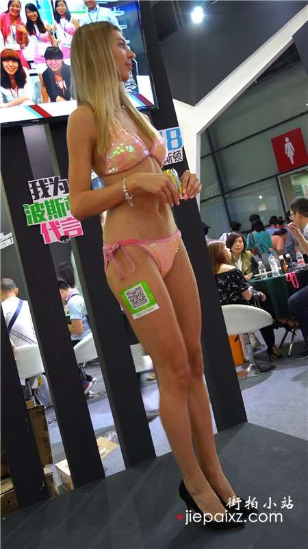 4K - 极品高挑性感比基尼老外美女模特