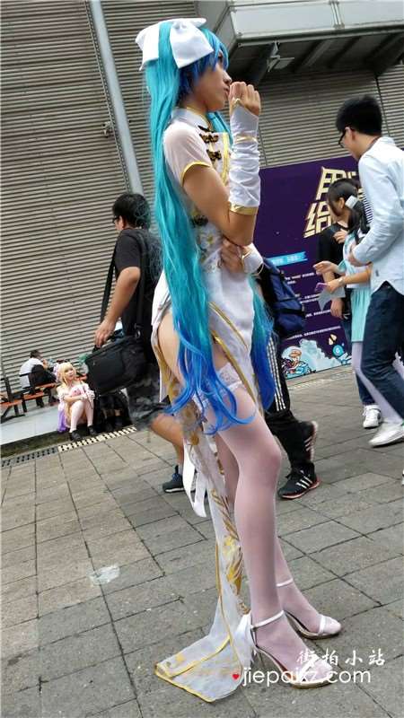 4K - 旗袍装丝袜cosplay的青春美少女