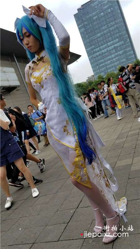 4K - 旗袍装丝袜cosplay的青春美少女
