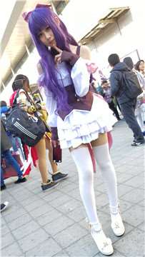 4k-清纯美颜cosplay的青春少女