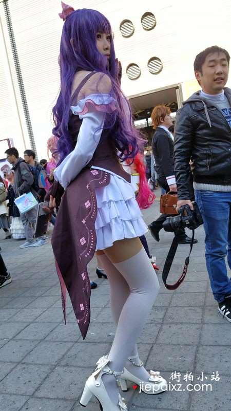 4k-清纯美颜cosplay的青春少女