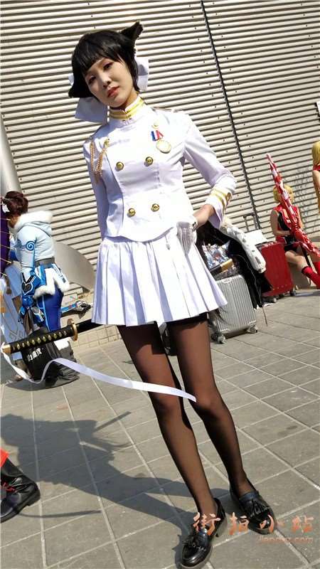 4k-极品黑丝美腿cosplay的二次元美少女