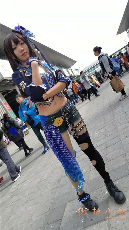 4k - 一脸清纯的cosplay二次元美少女