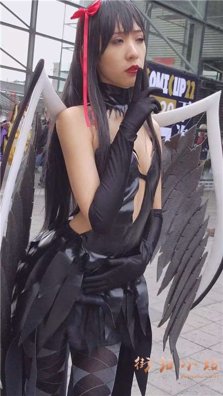 4k-玩cosplay的二次元少女