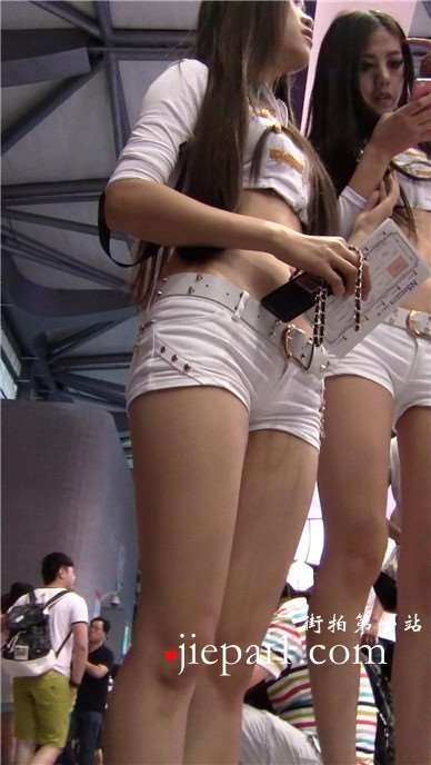 美腿紧身热裤showgirl