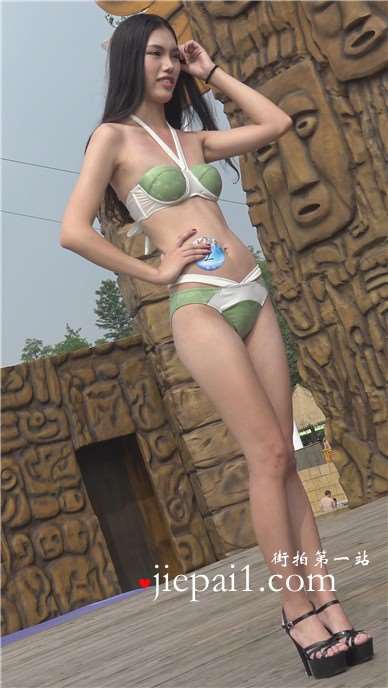 极品高挑身材长腿比基尼泳装美女