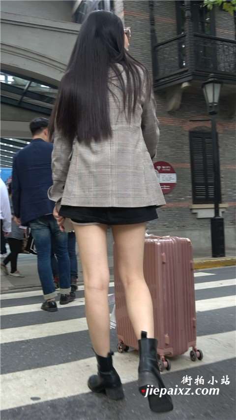 4K 街拍美腿性感大美女