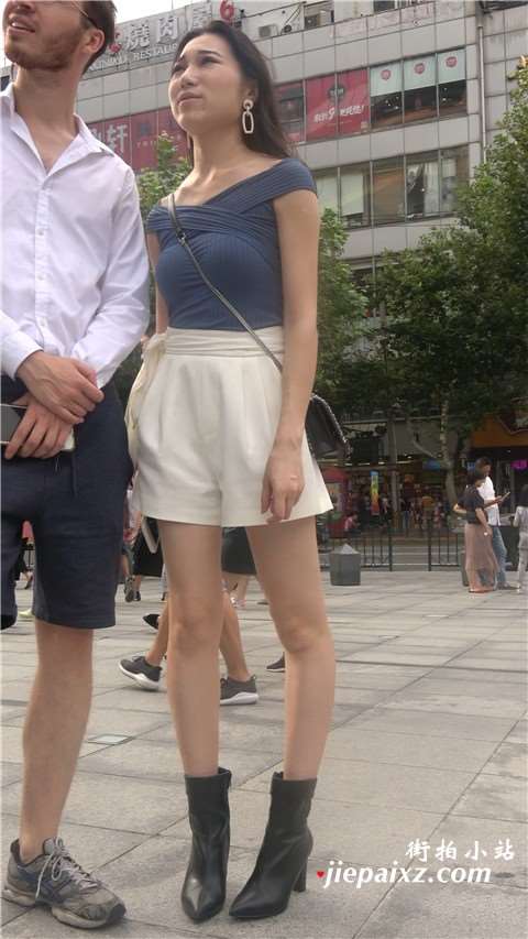 4K 街拍性感高贵美女