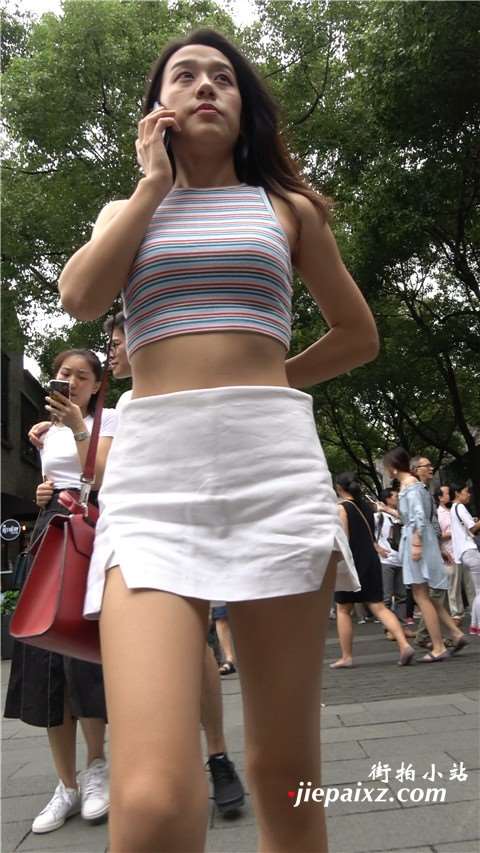4K 性感小蛮腰短裙街拍美女
