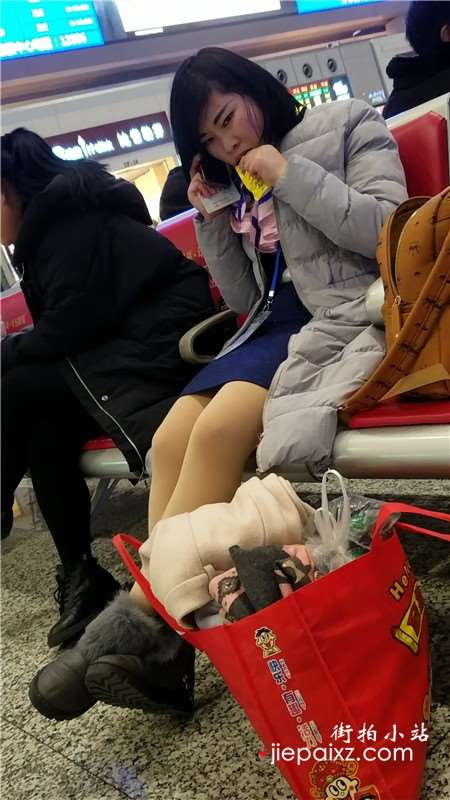 4k-极品性感包臀裙街拍肉丝大长腿御姐