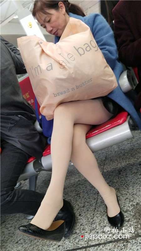 4k-超性感肉丝美腿熟女