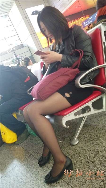 4k-超性感黑丝美腿漂亮美女姐姐