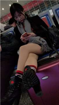 4k-肉丝大长腿漂亮美颜小姐姐