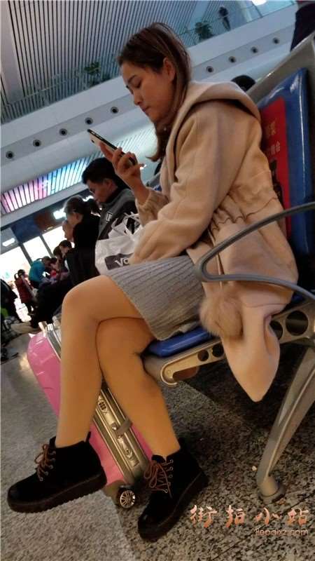 4k-肉丝袜美腿小清新美女
