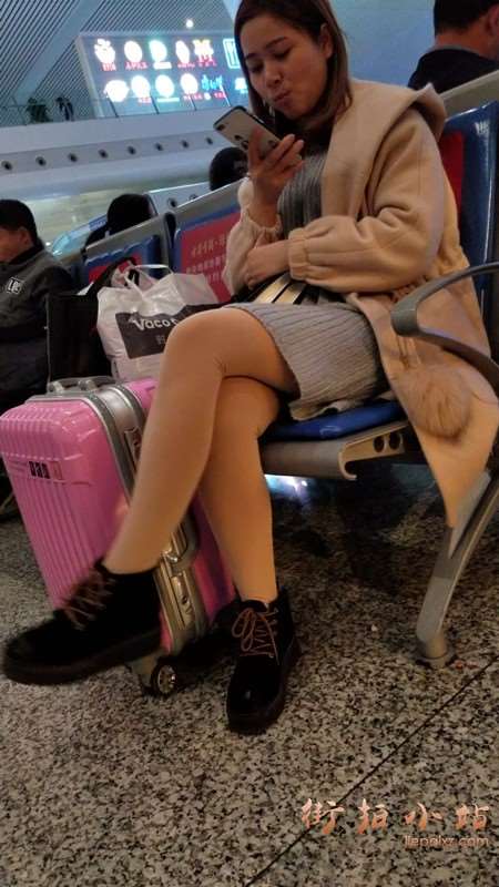 4k-肉丝袜美腿小清新美女