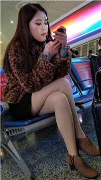 4k-颜值与身材超极品的性感贵妇
