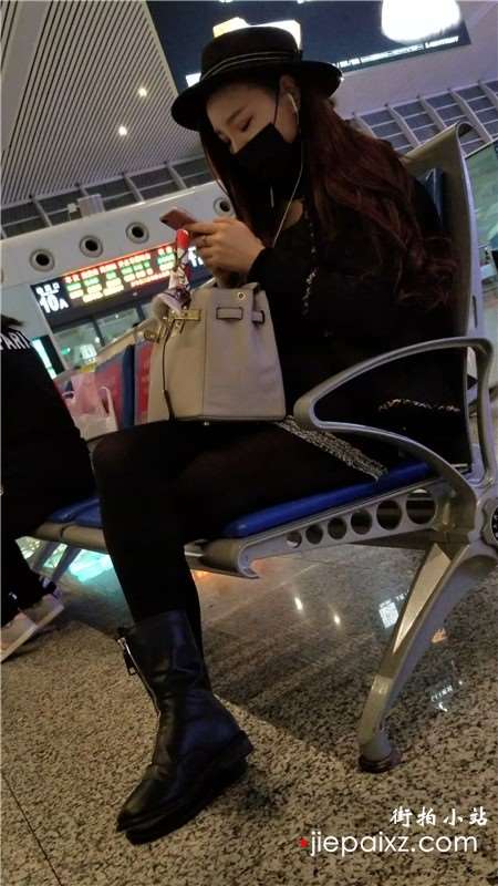 4k-黑色系黑口罩漂亮美女姐姐