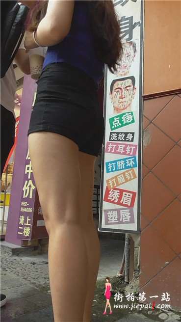 街拍宽臀丰满大屁屁美眉，圆润紧致。[311 MB]