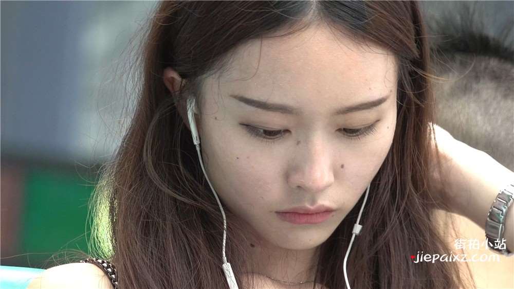 令人怦然心动的美女 2
