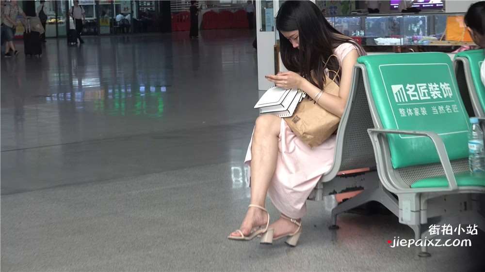 长裙凉高跟美足