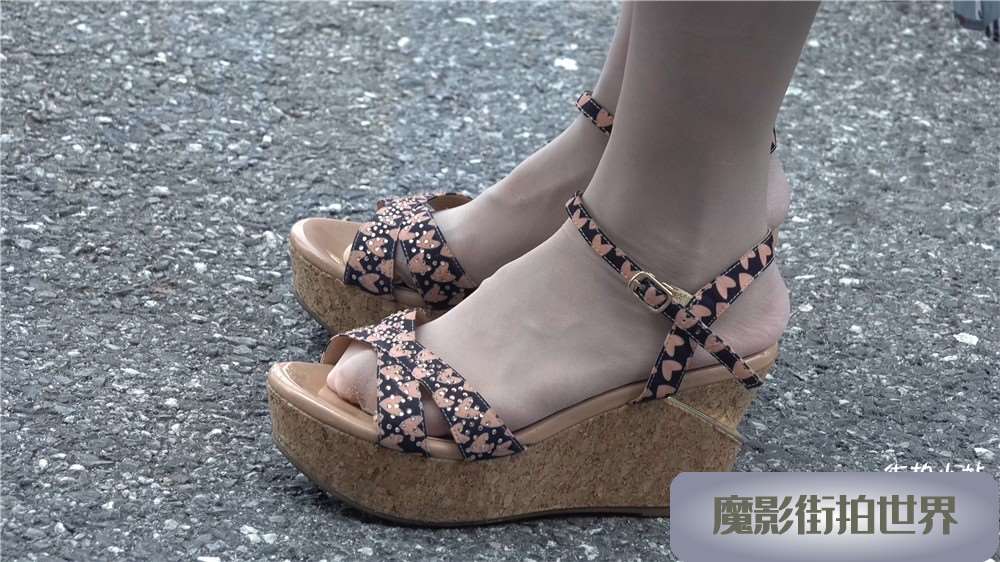 丝袜，坡高跟，长裙MM