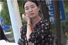 红唇
