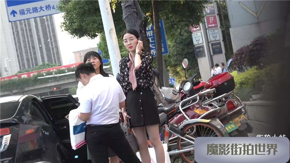 红唇