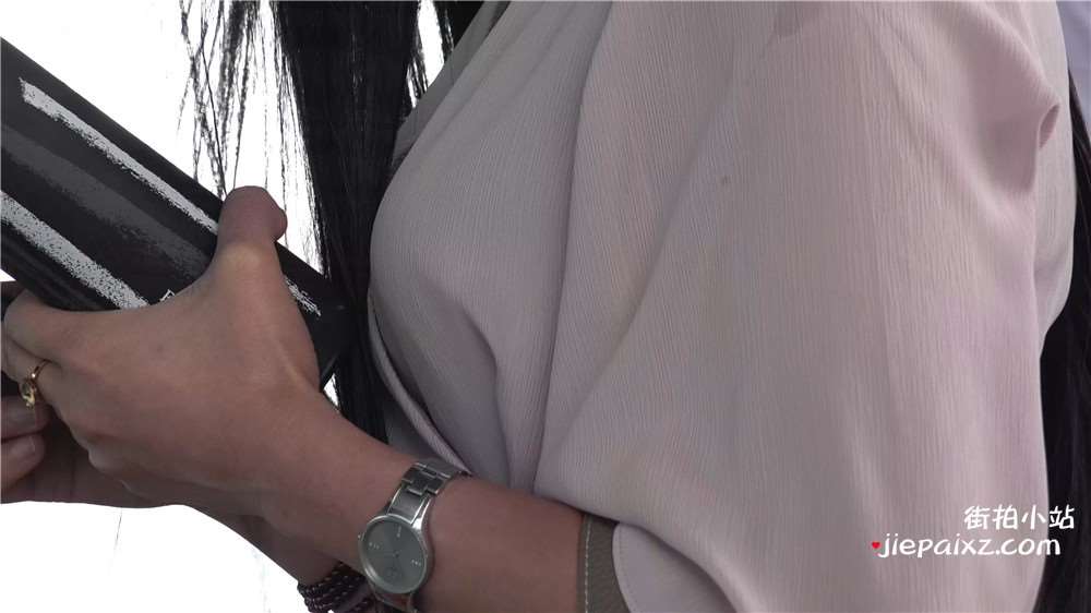 长裙，凉高，街拍丝袜美女