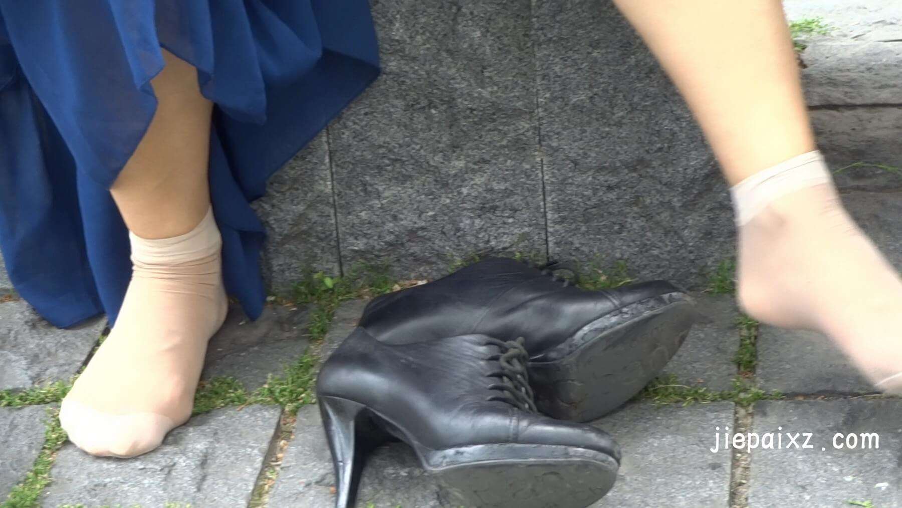 袜子破了 [508 MB/MP4]