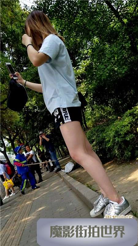4K青春短裤美腿MM