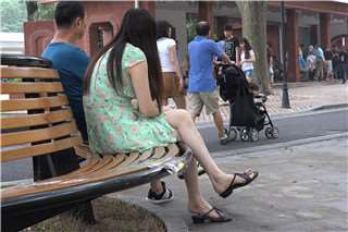 爆青筋的美足 [1.15 GB/MP4]