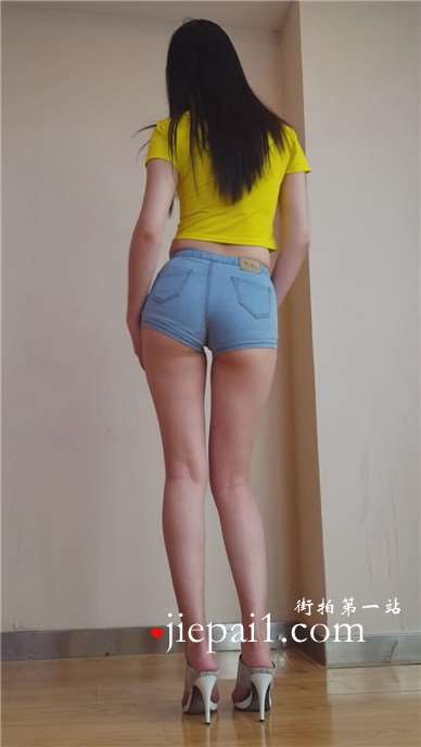 小美AOA -Miniskirt 横竖拍浅蓝热裤慢摇 [829 MB]