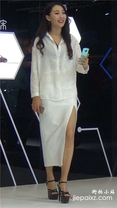 车展包臀裙美女靓模