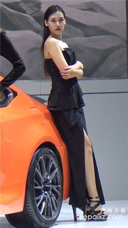性感黑色包臀裙车展美女靓模