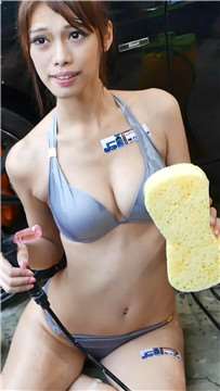 4k-车百汇汽车百货比基尼嫩模美女。
