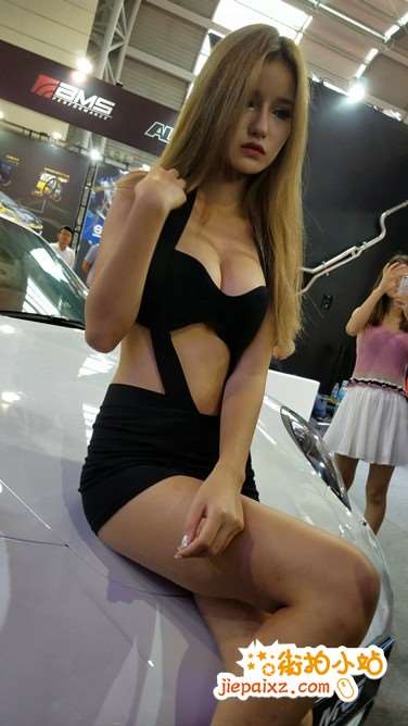 4k超清，丰满美女车模