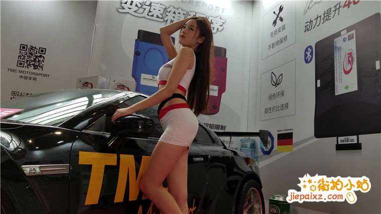4k超清，极品性感车模美女，不断扭动着诱人的身躯