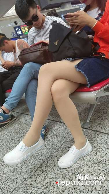 4k超清，丝足美腿好身材气质美女
